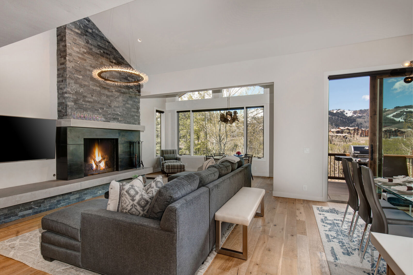 Belle House - Image 4