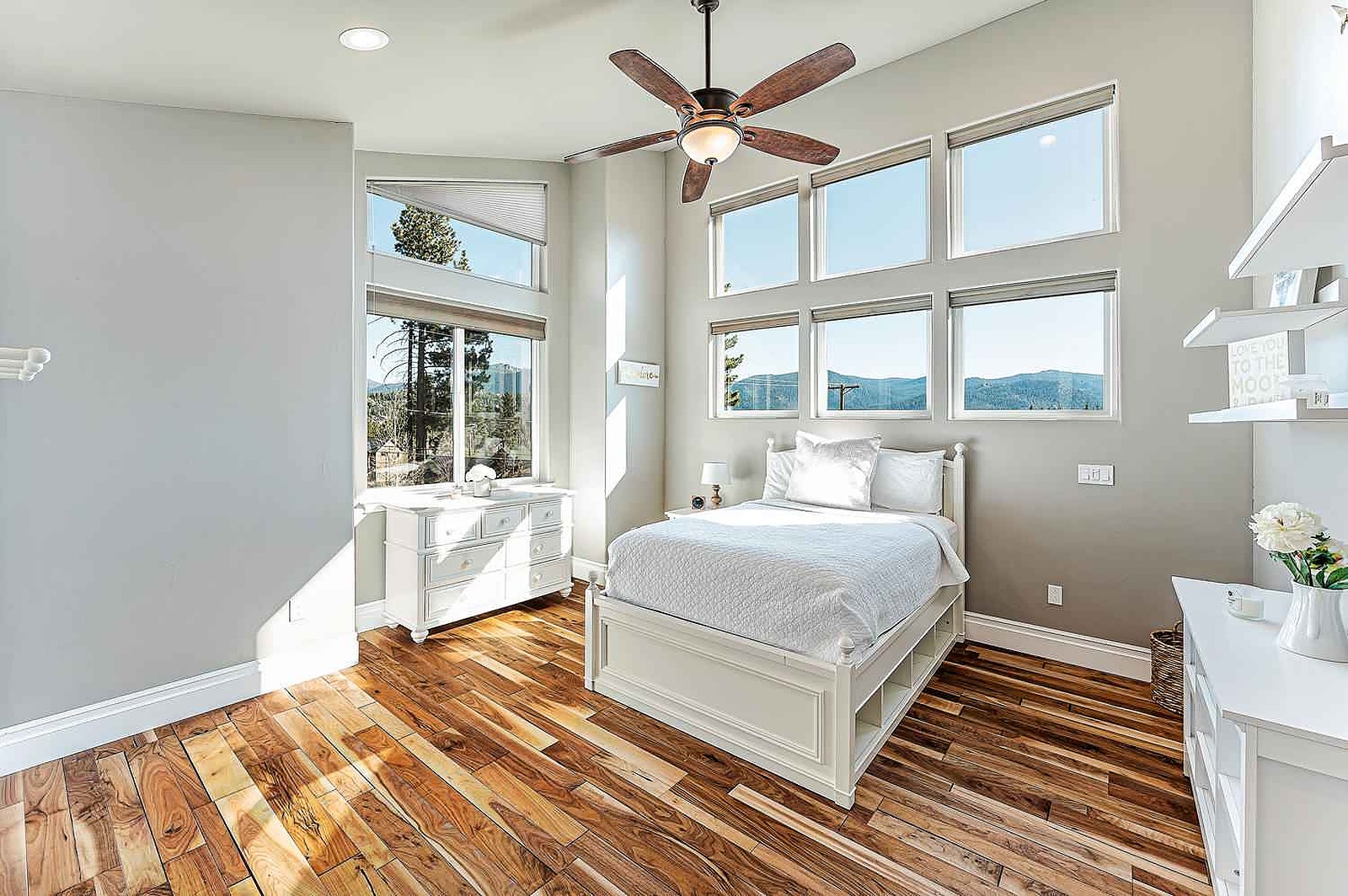 Elk Point Villa - Image 22