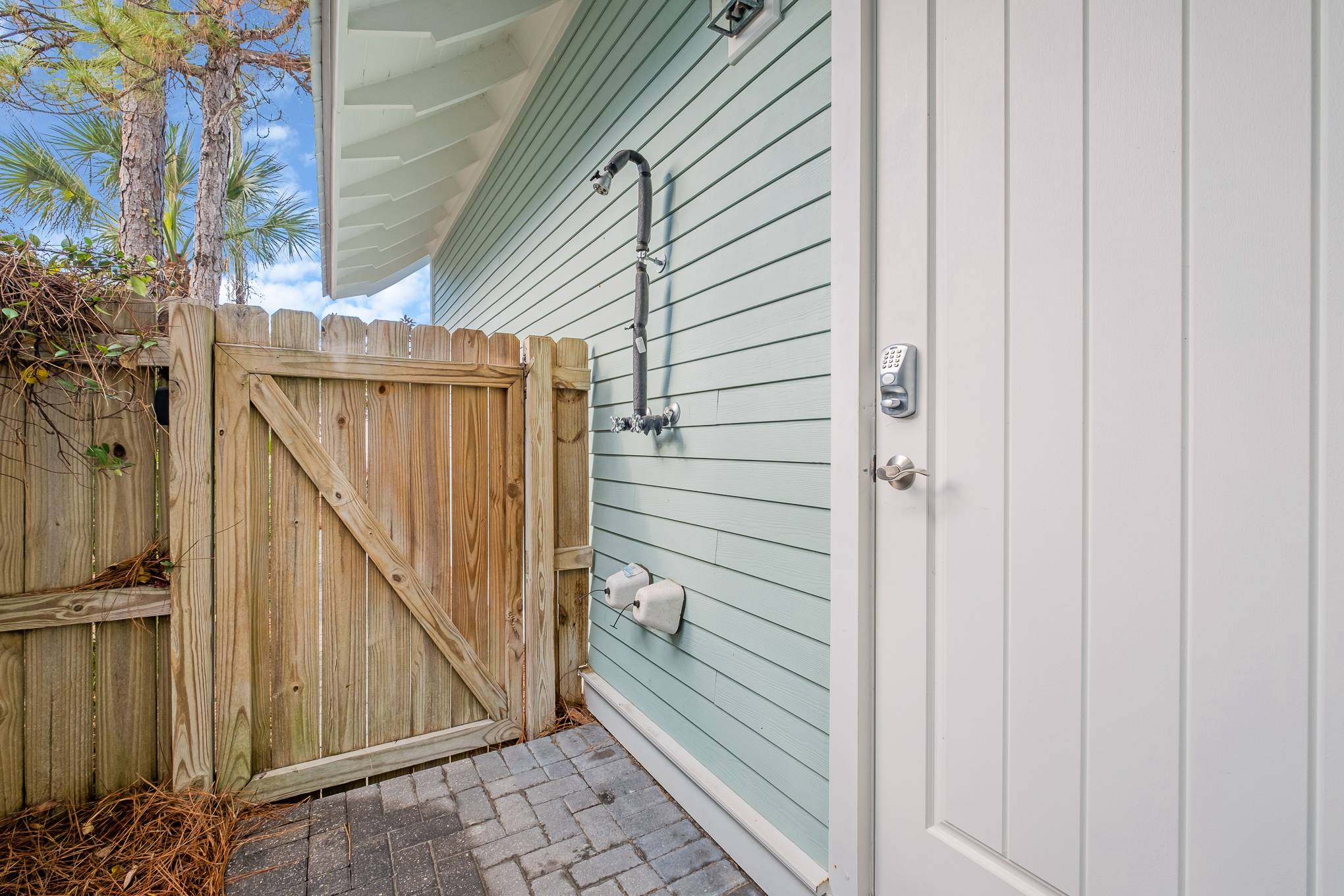 Lakewood House - Image 41