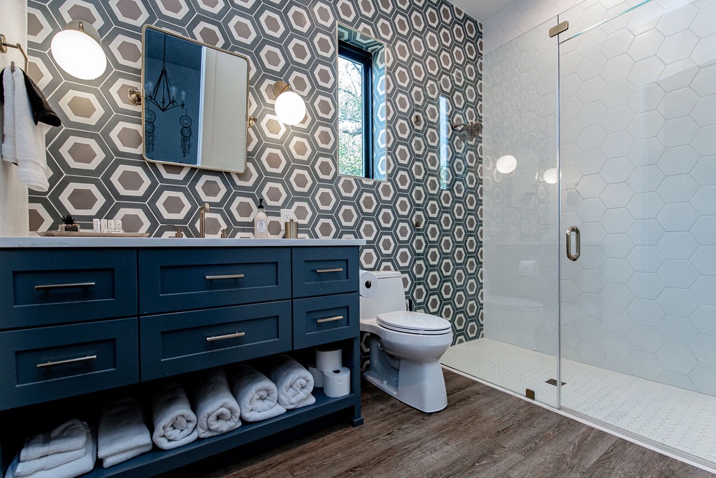 Sundown Manor - Image 60