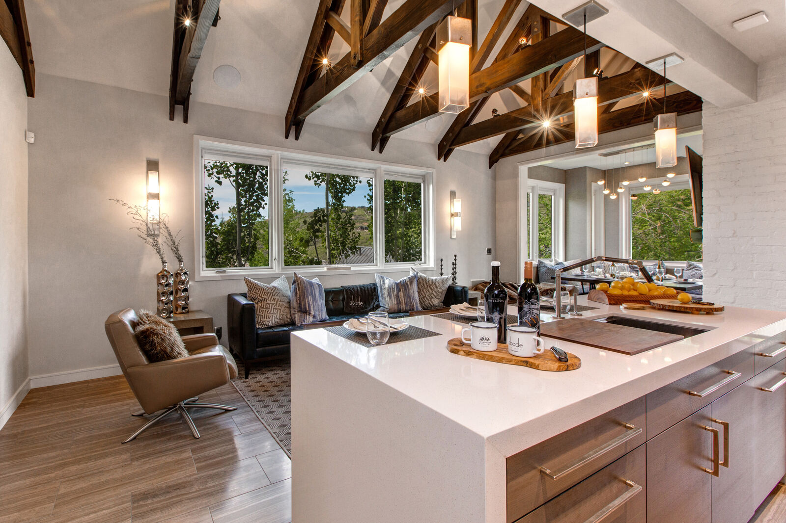 Boulder House - Image 4