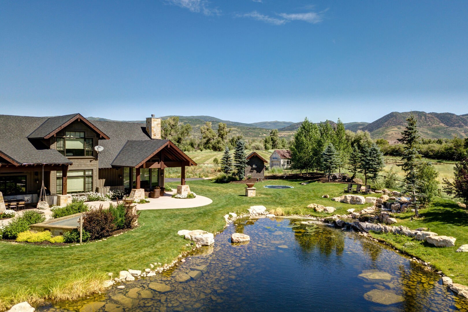 Empire Manor - Image 59