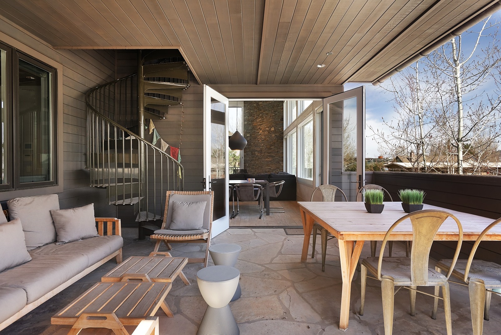 West House - Image 26