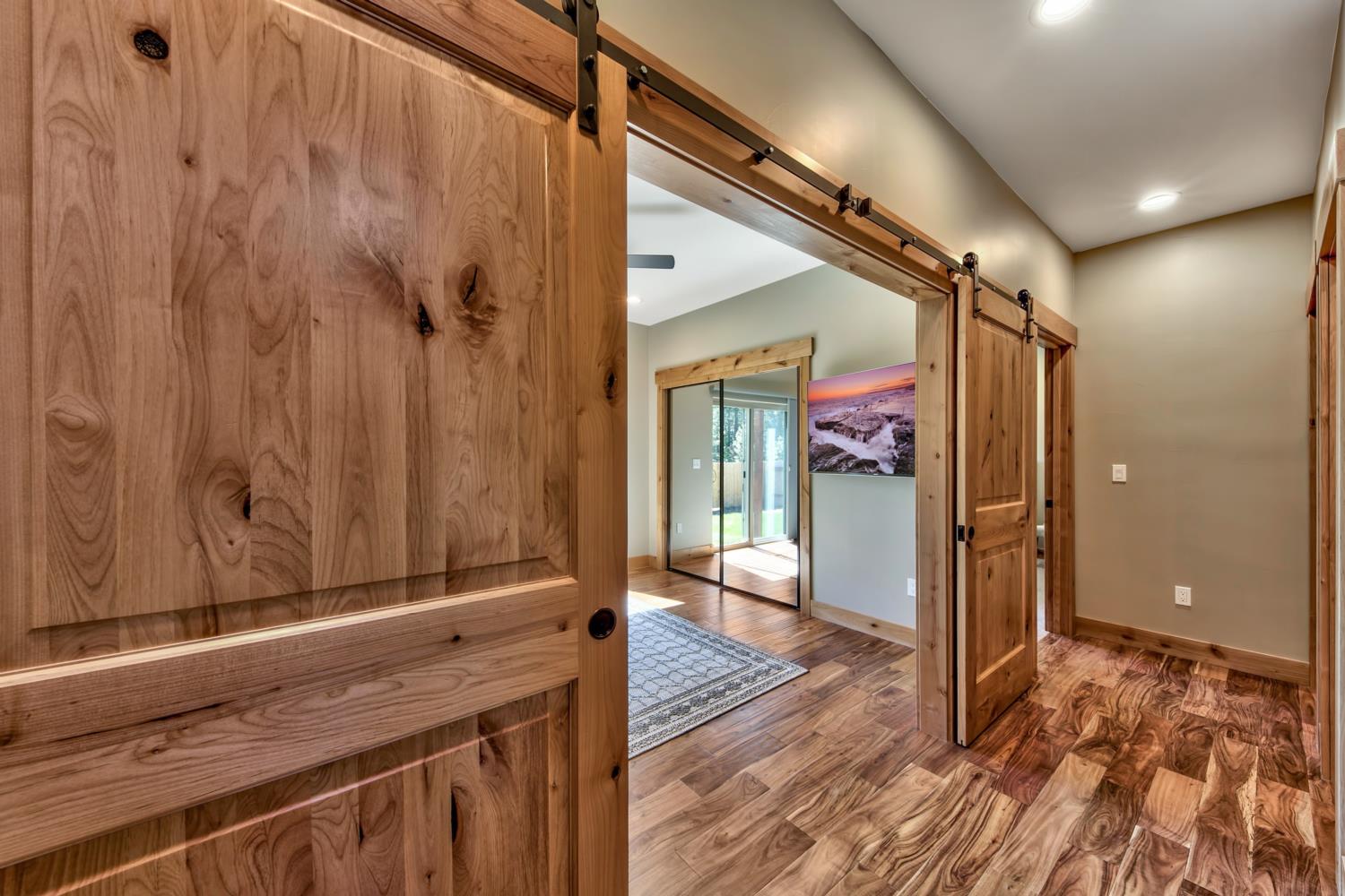 Cornelian House - Image 21