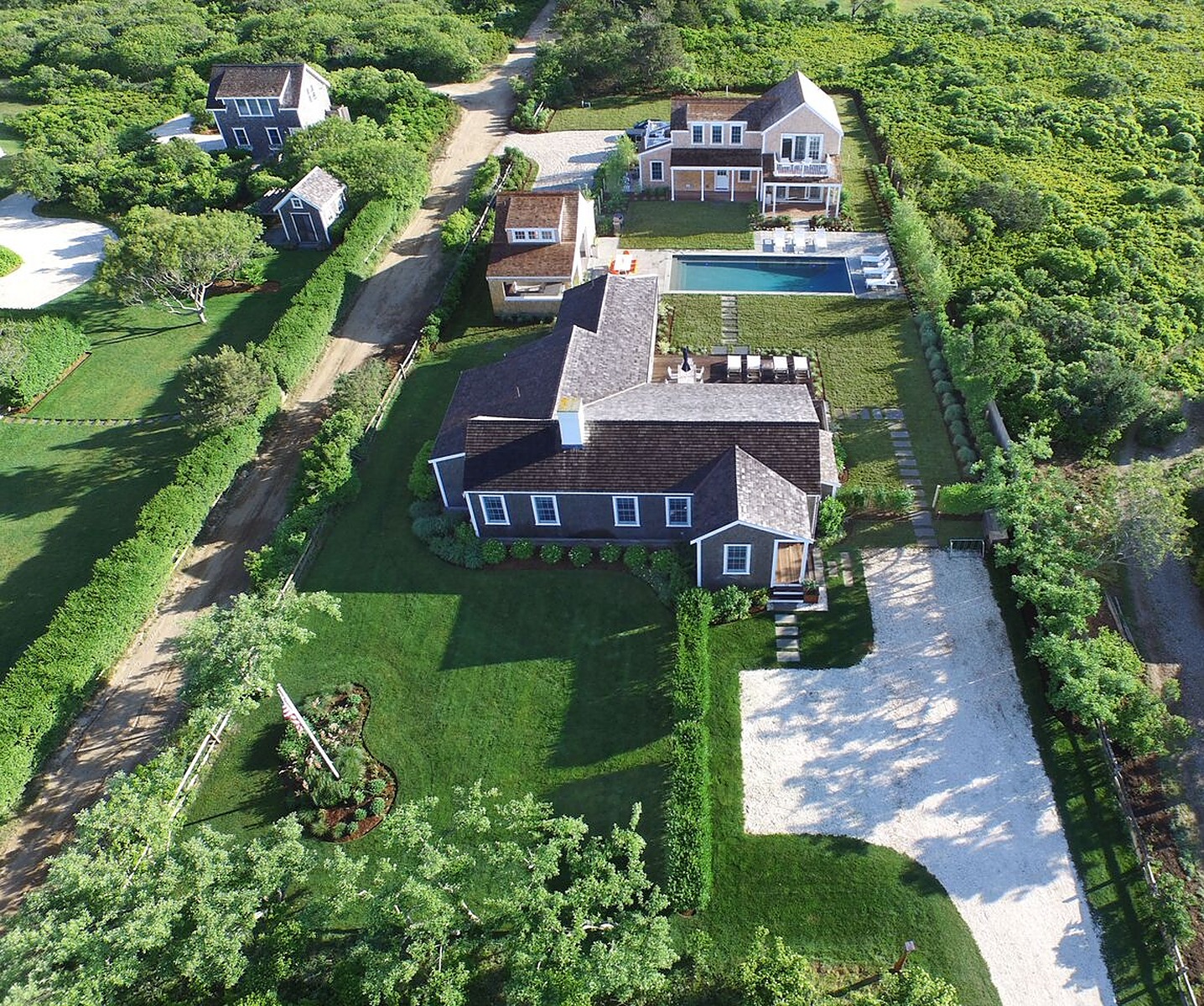 Nonantum Villa - Image 2