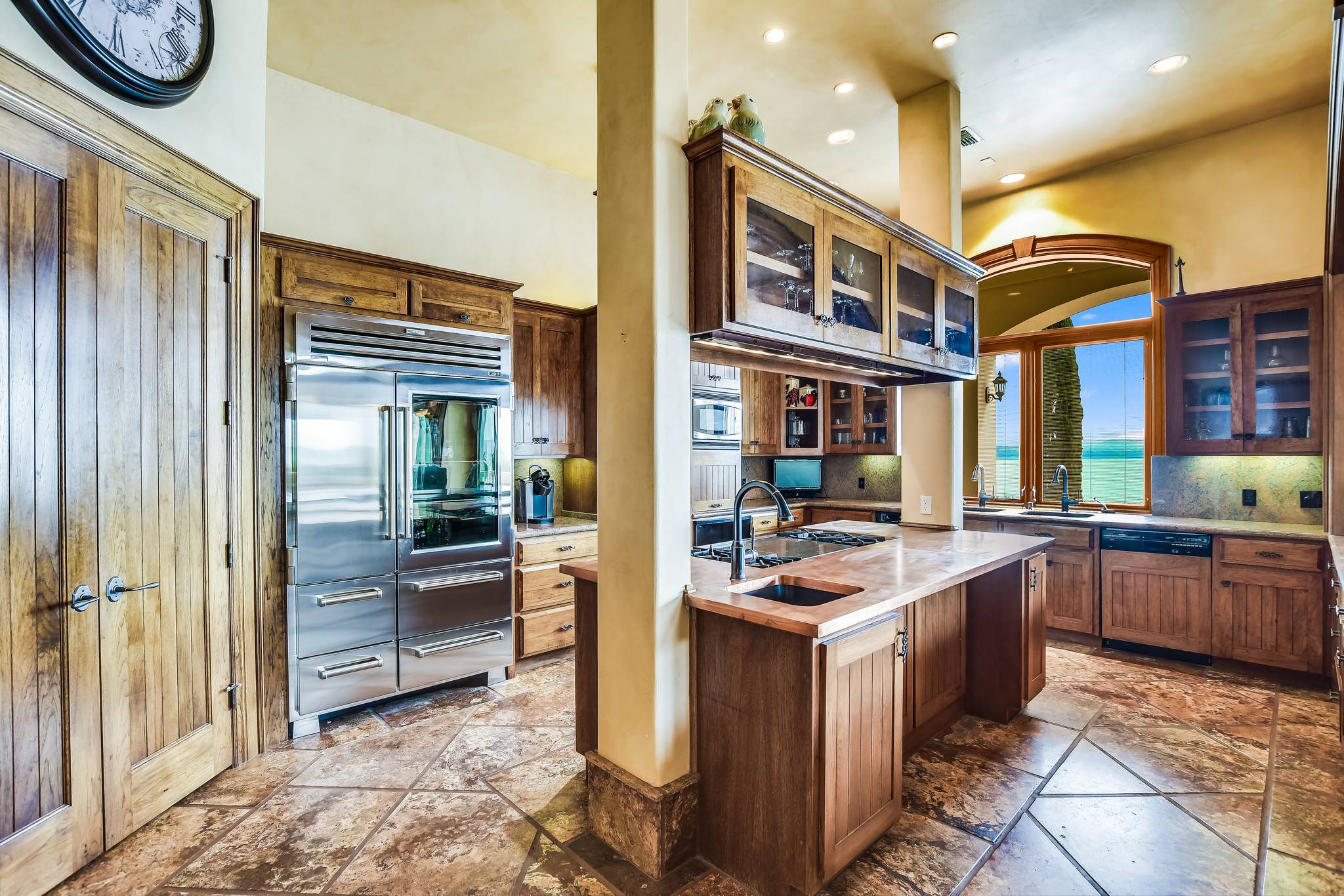 Vaughan Manor - Image 15