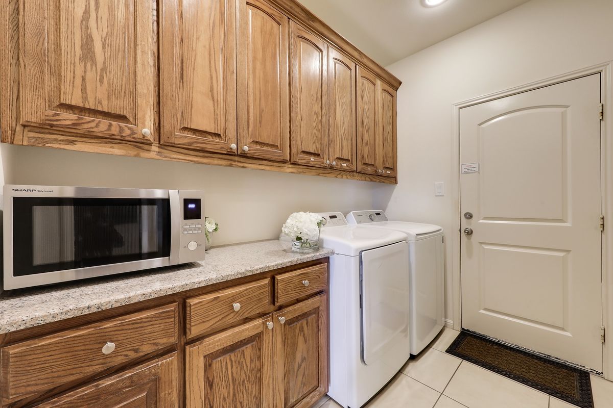 Fox Place - Image 27