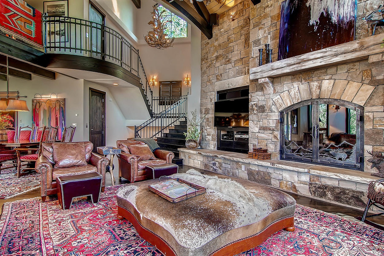 Country Club Manor - Image 4