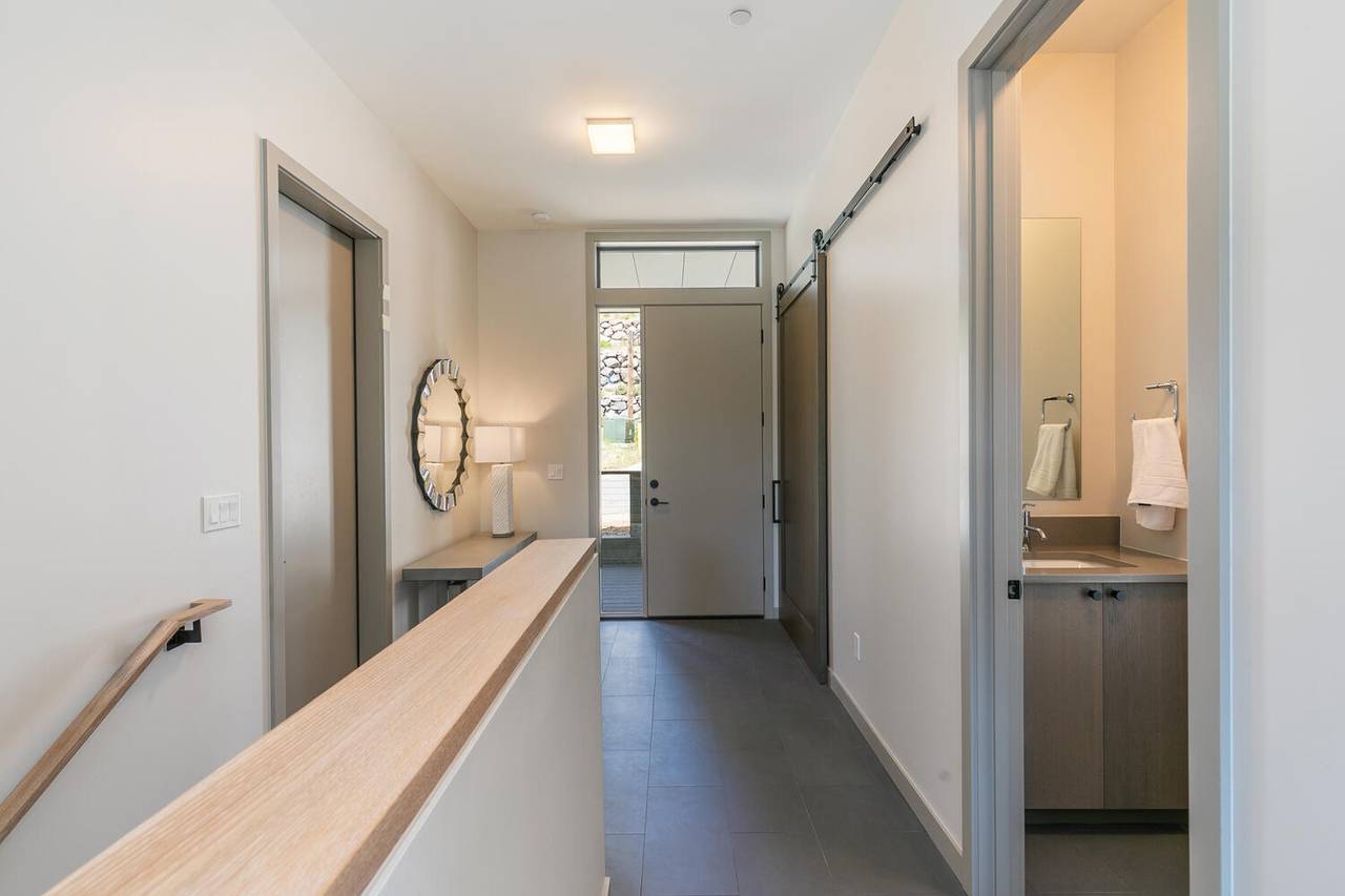 Spring House - Image 17