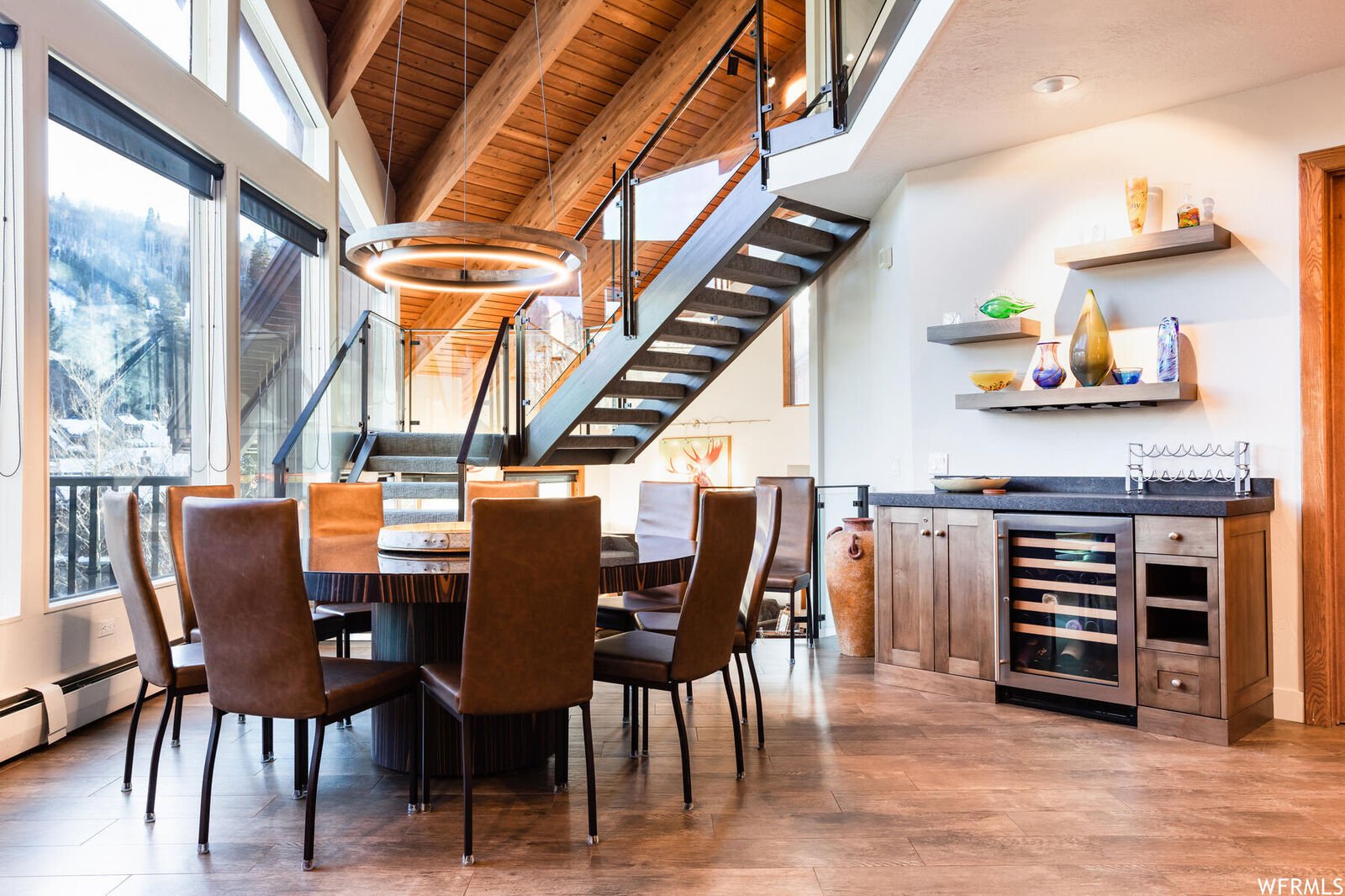 Pinnacle House - Image 11