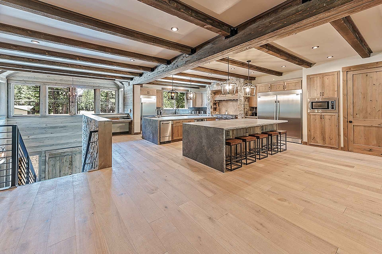 Pine Estate - Image 14