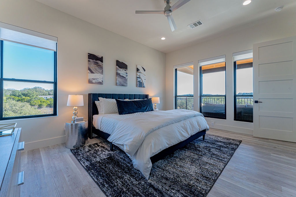 Clark Villa - Image 15