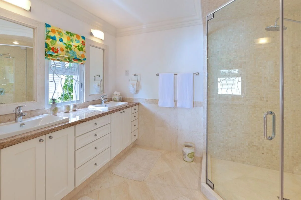 Canary Place - Image 9