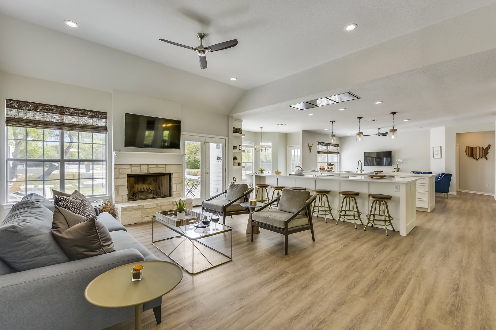 Sundown Manor - Image 18