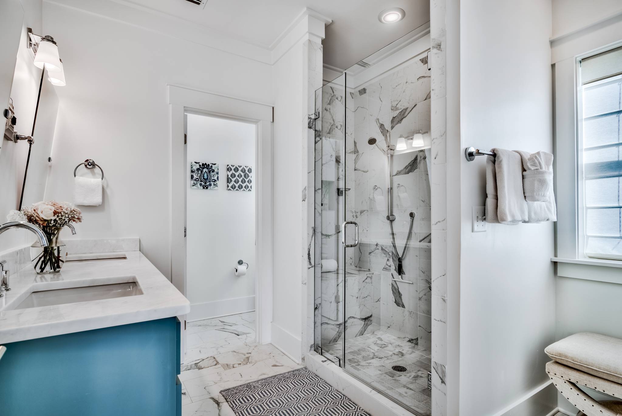 Blue Crab House - Image 21