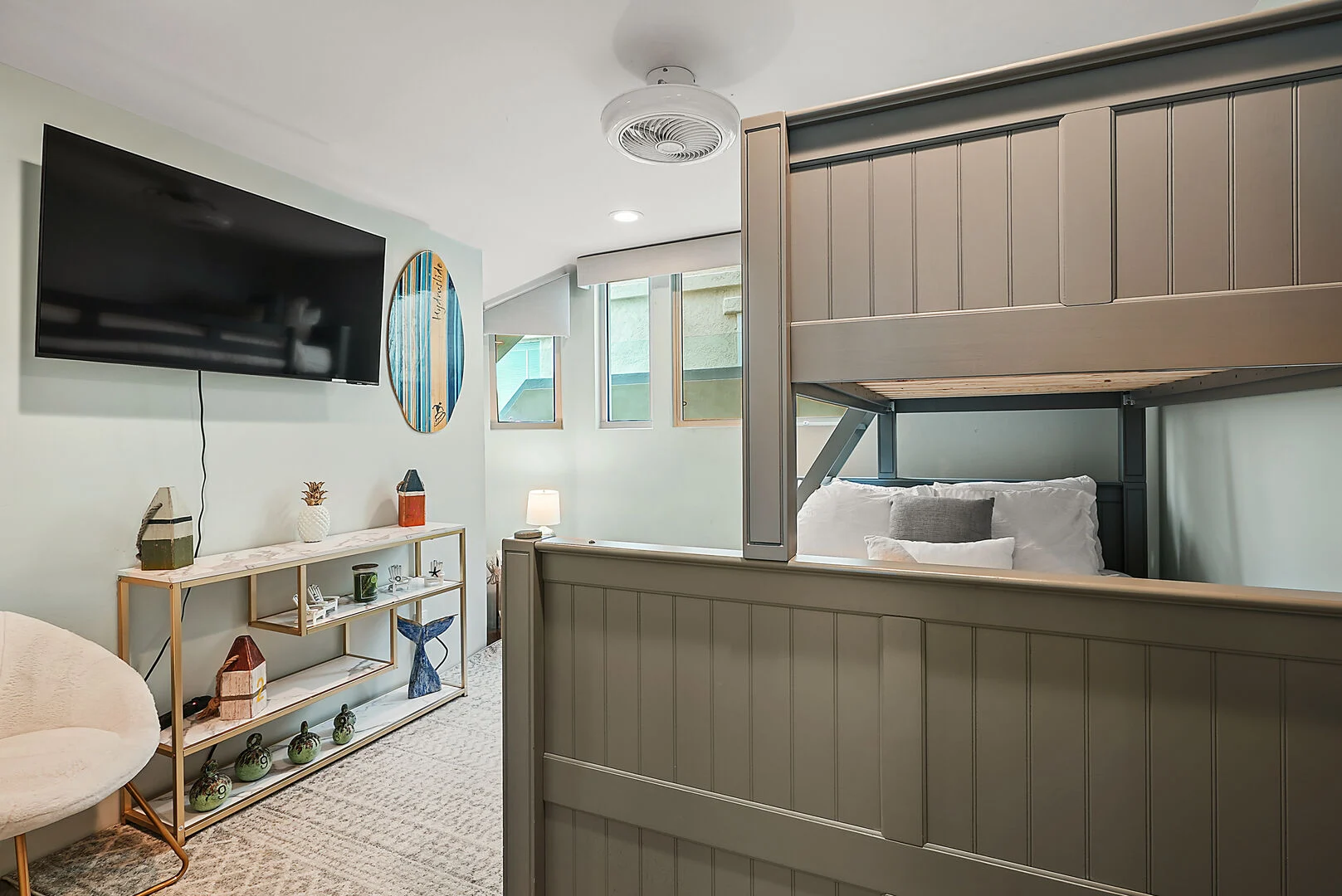 Braun Home - Image 24