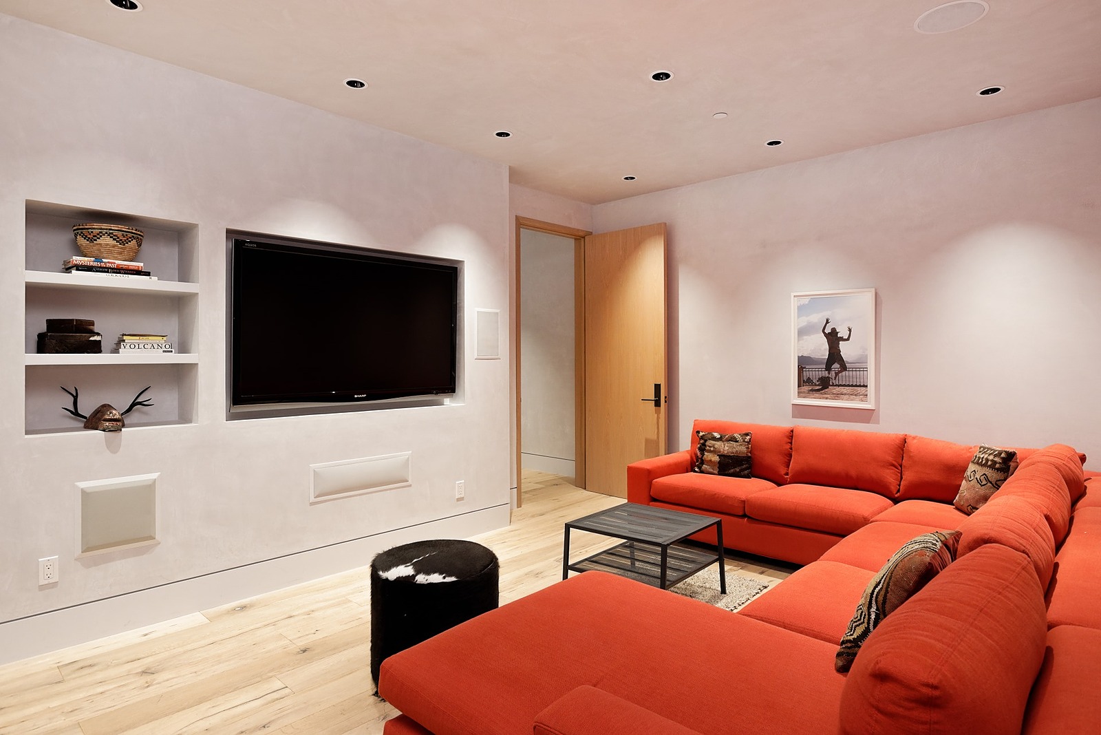 West House - Image 14