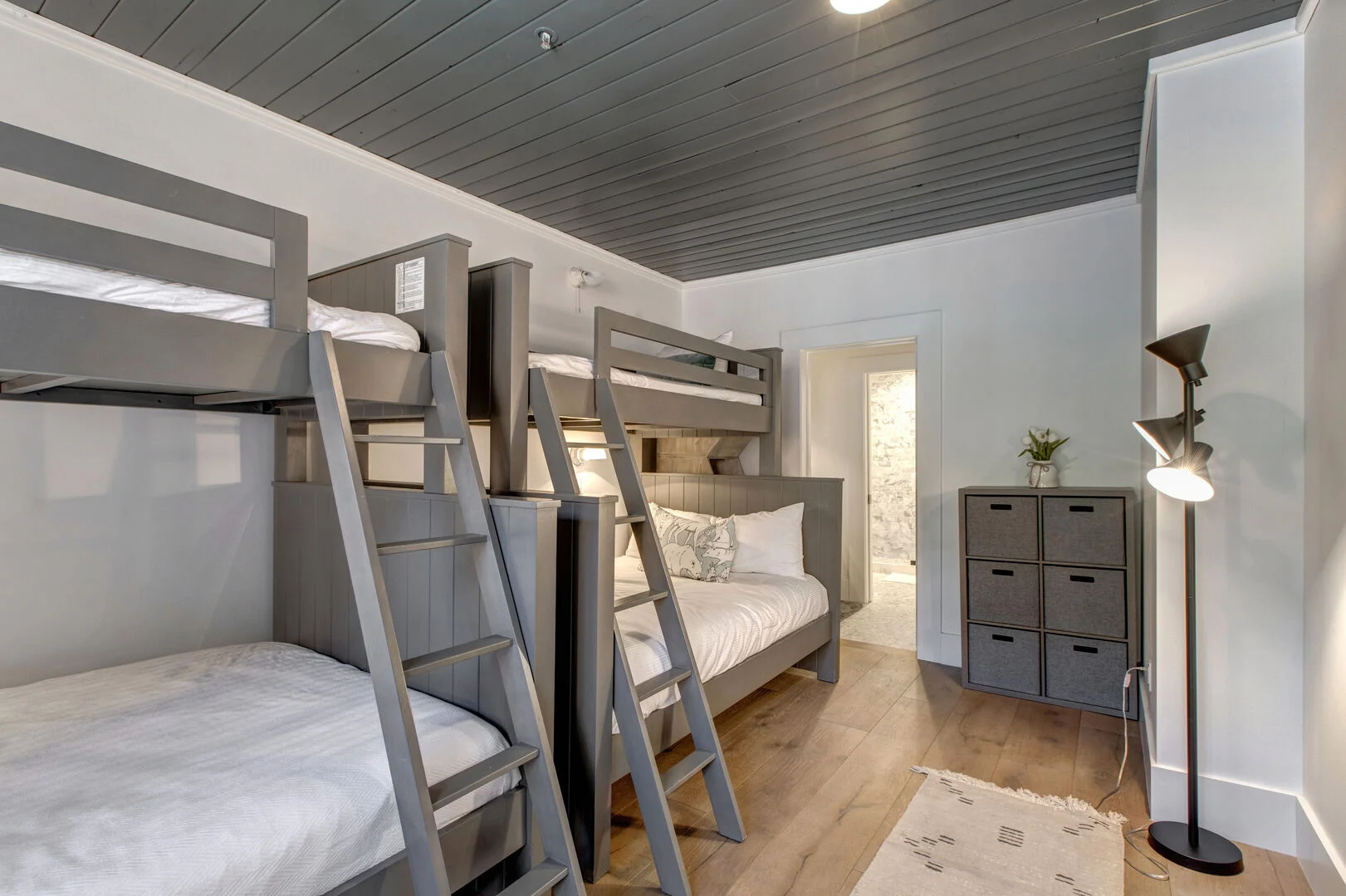 Deer House - Image 30