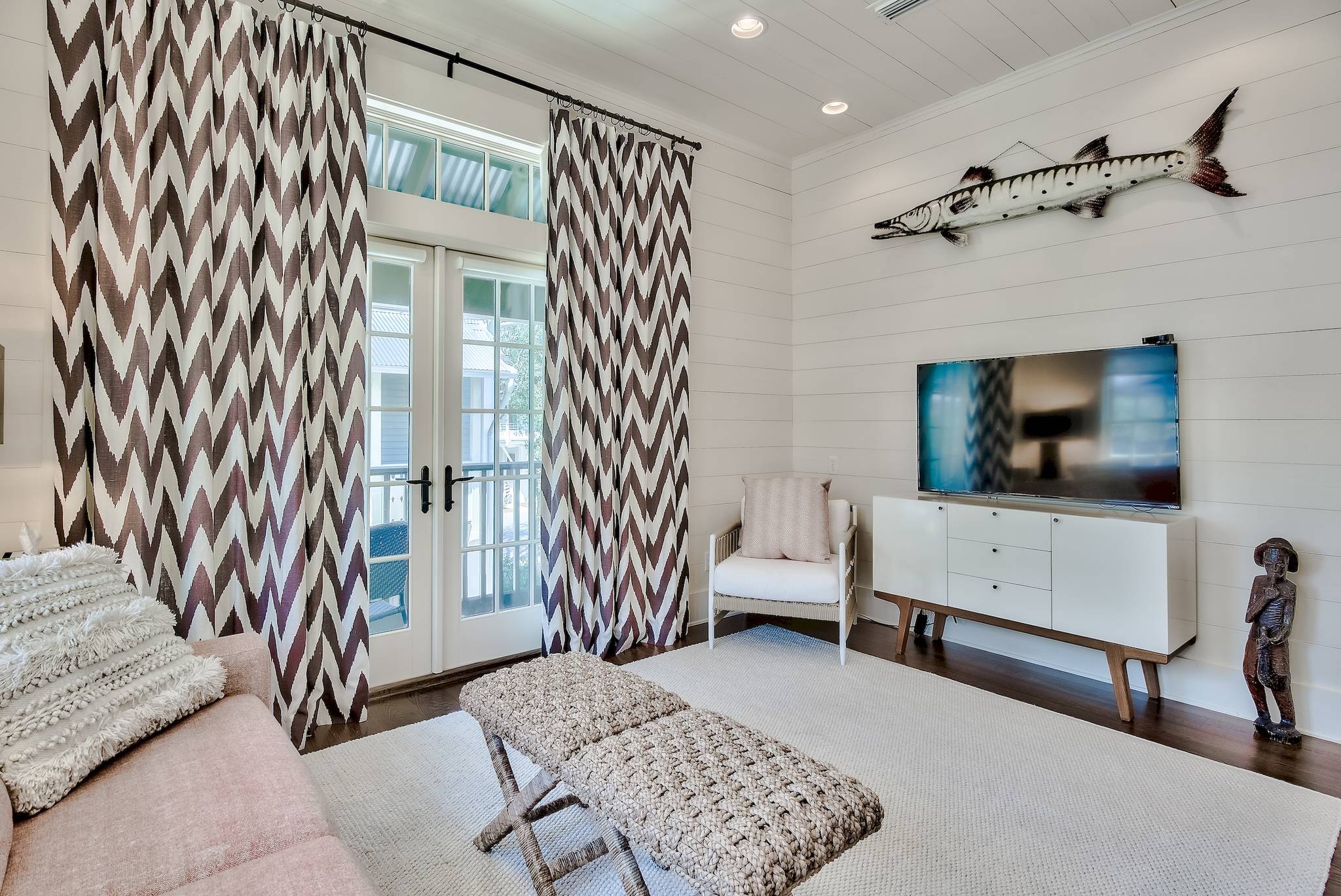 Bluegill House - Image 37