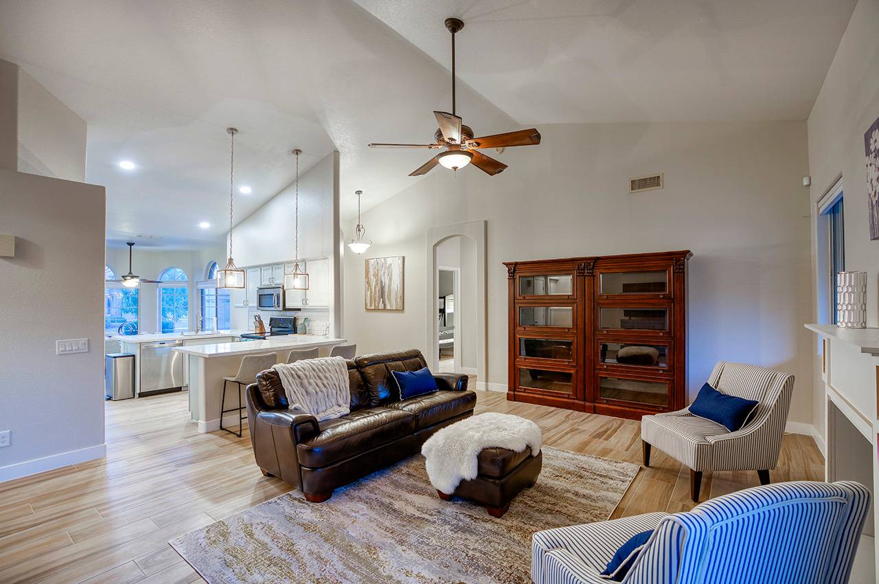 Lakeview Home - Image 5