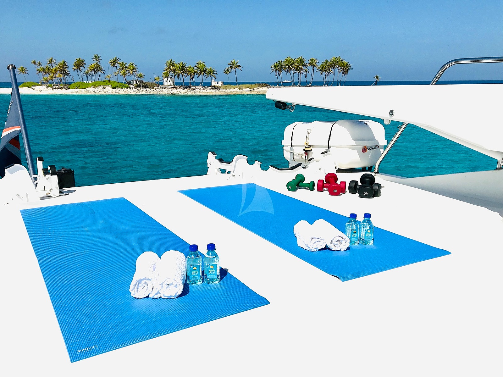 Equinox Yacht - Image 22