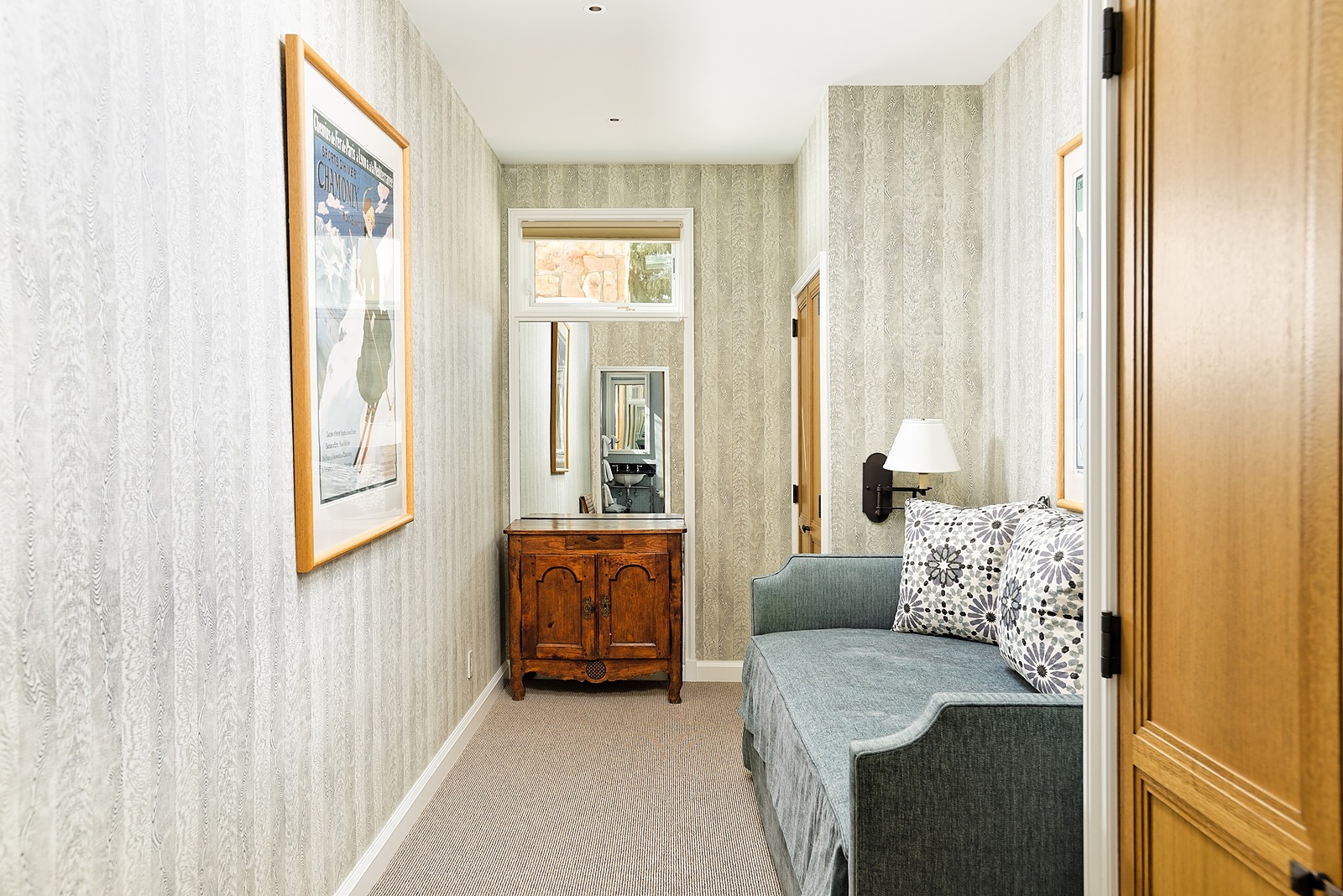 Roaring Manor - Image 44