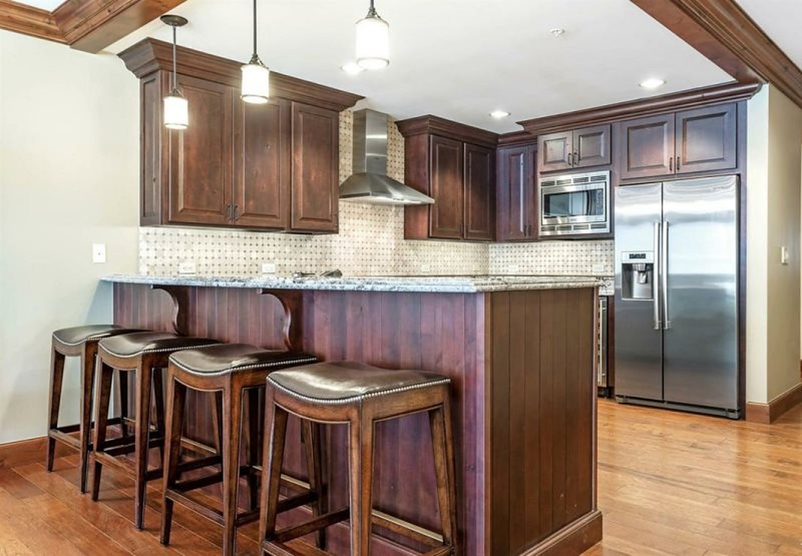 West House - Image 4