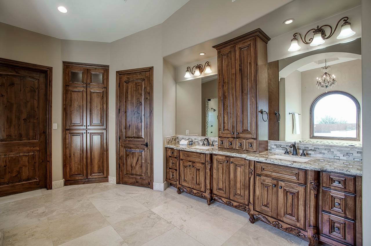 Infinity Manor - Image 23