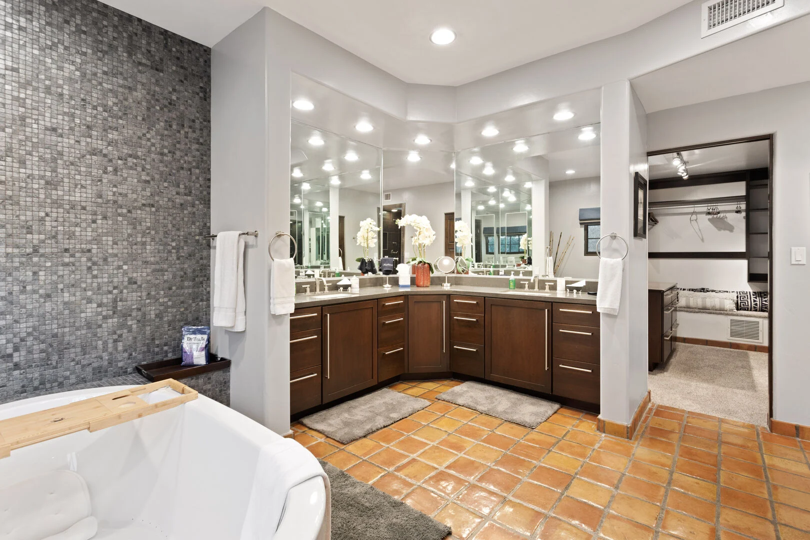 Kiva Villa - Image 24