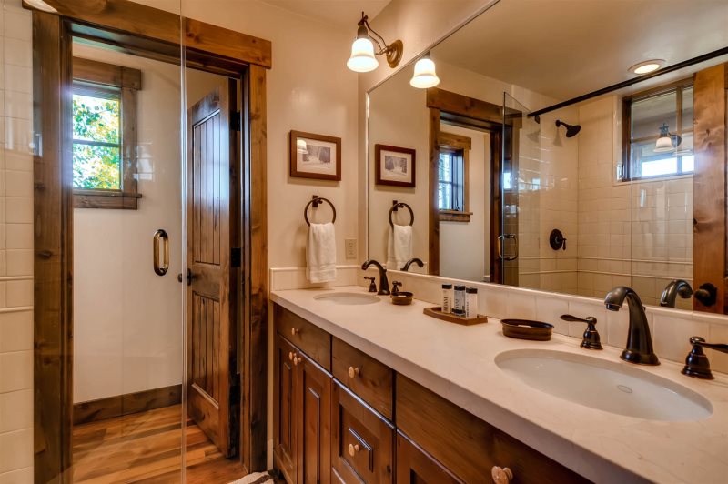 Peerless Manor - Image 18