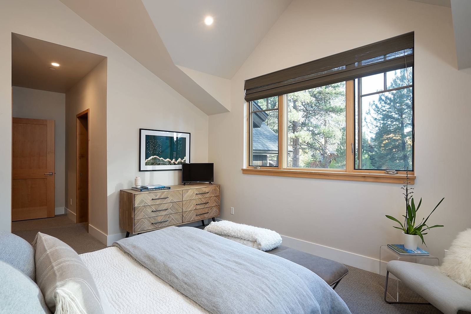 Wood House - Image 24