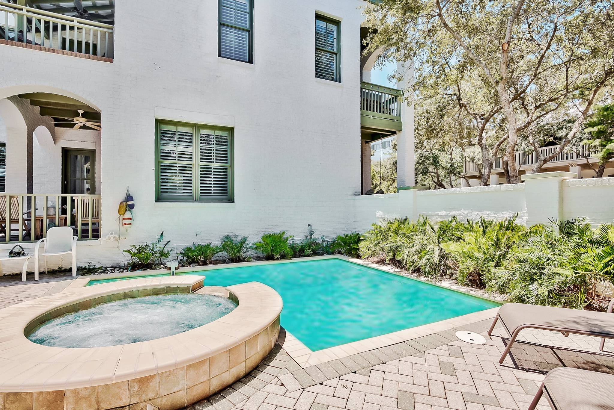 Inez House - Image 25