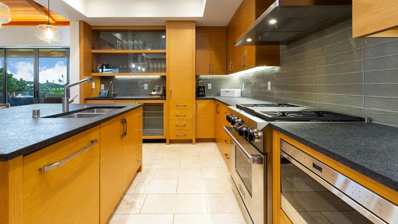 Elegant Escape - Image 12