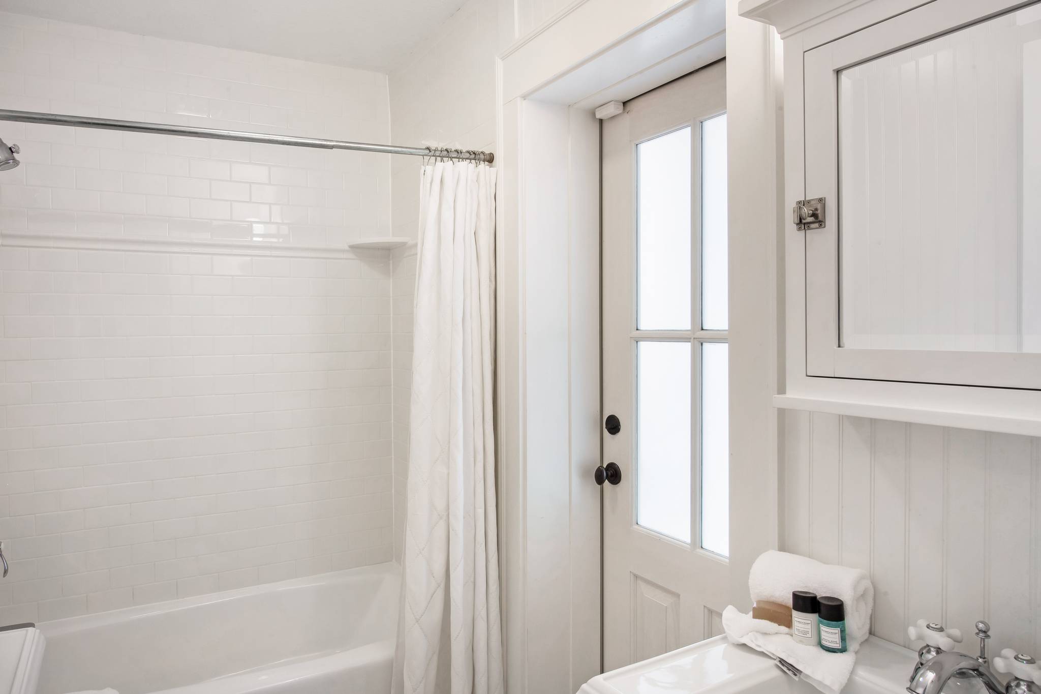 Bluefin House - Image 17