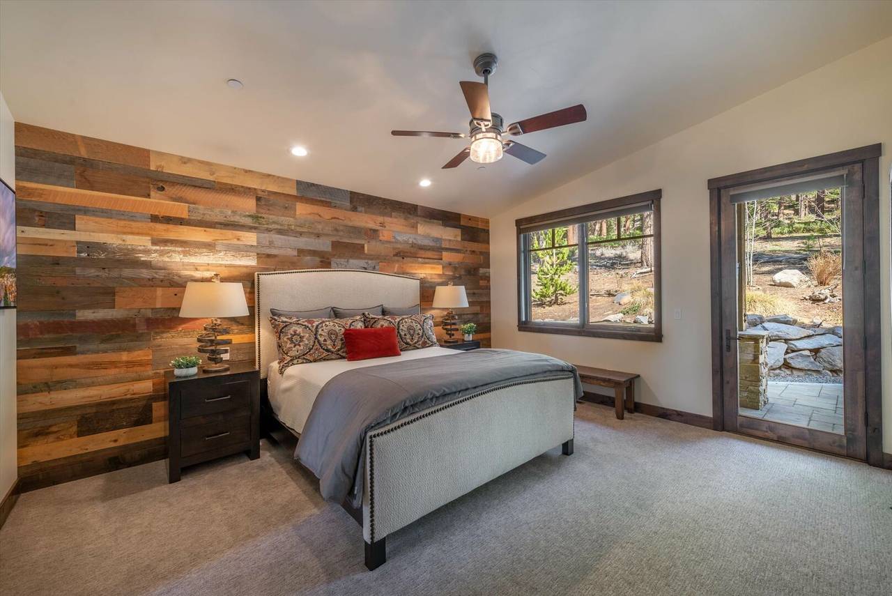 Jacobson House - Image 17