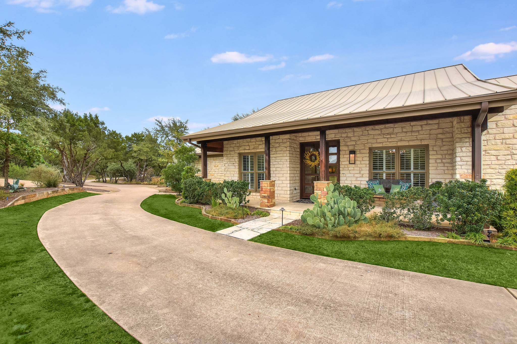 Scrub Oak House - Image 45