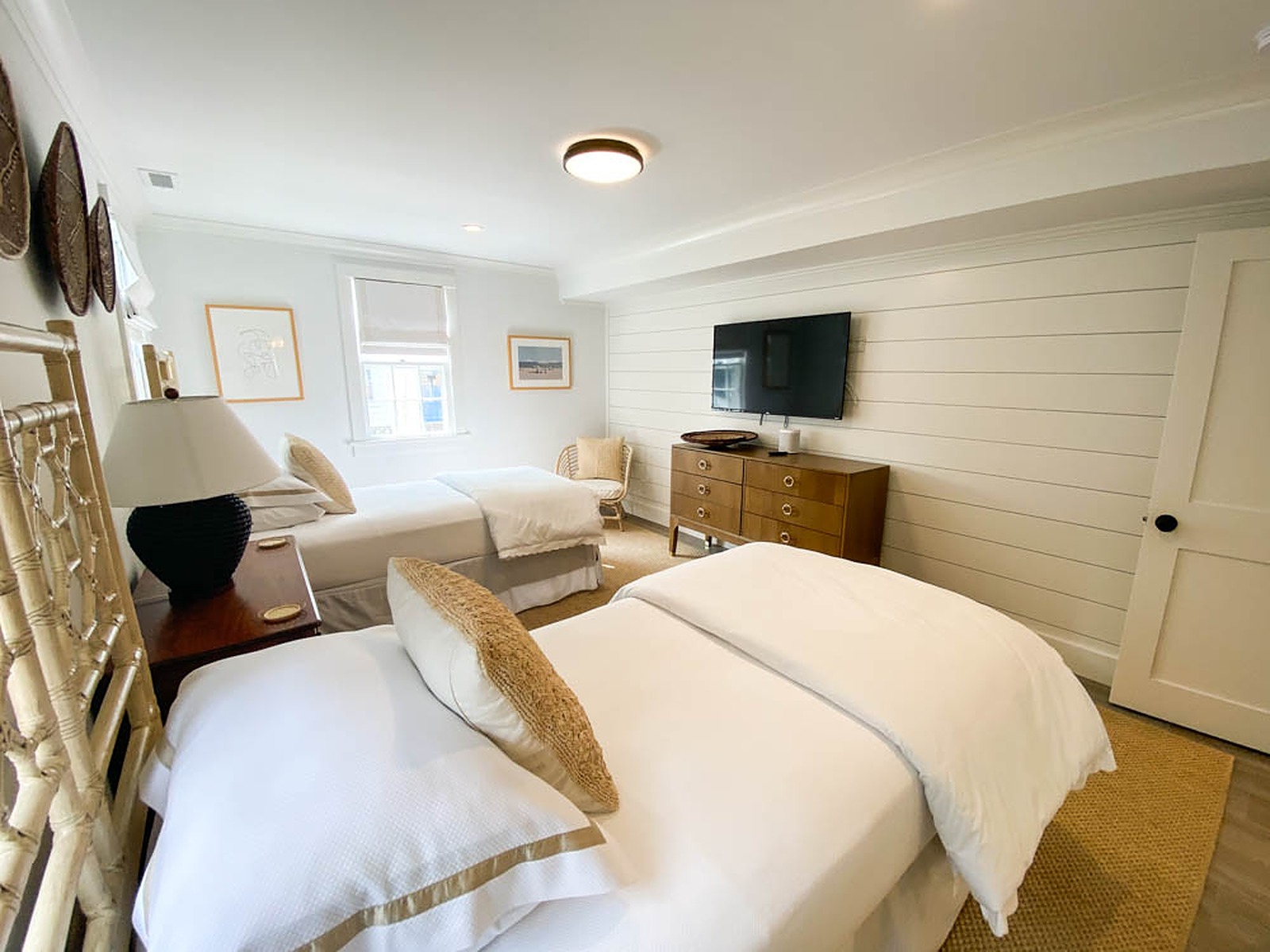 Pine Place - Image 17