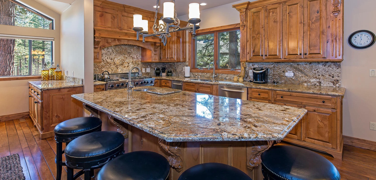 Francos House - Image 5