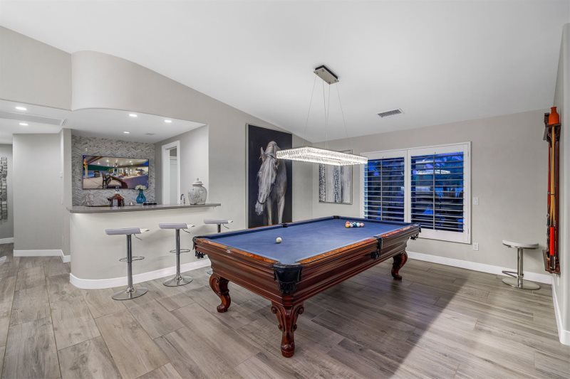 Cove House - Image 9