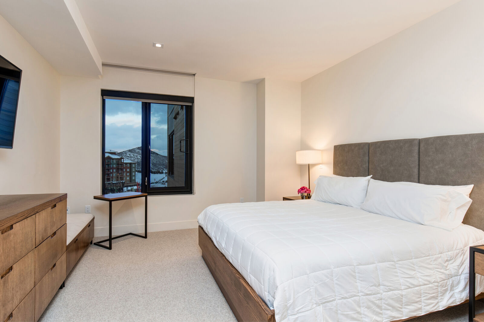 High Home - Image 14