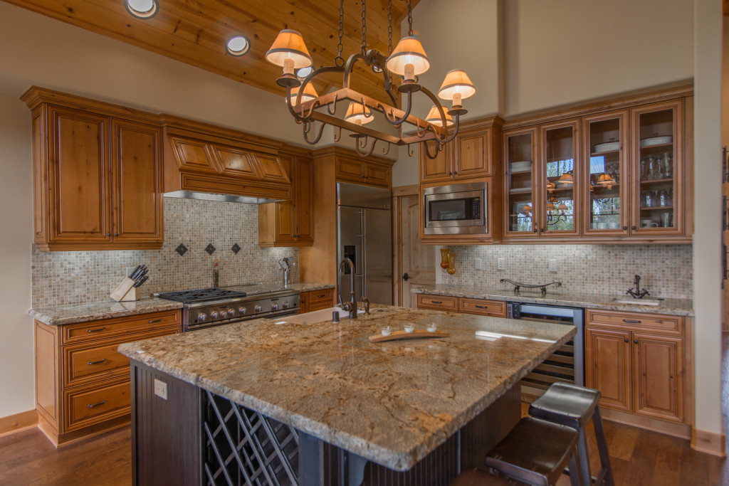 Ponderosa Home - Image 7