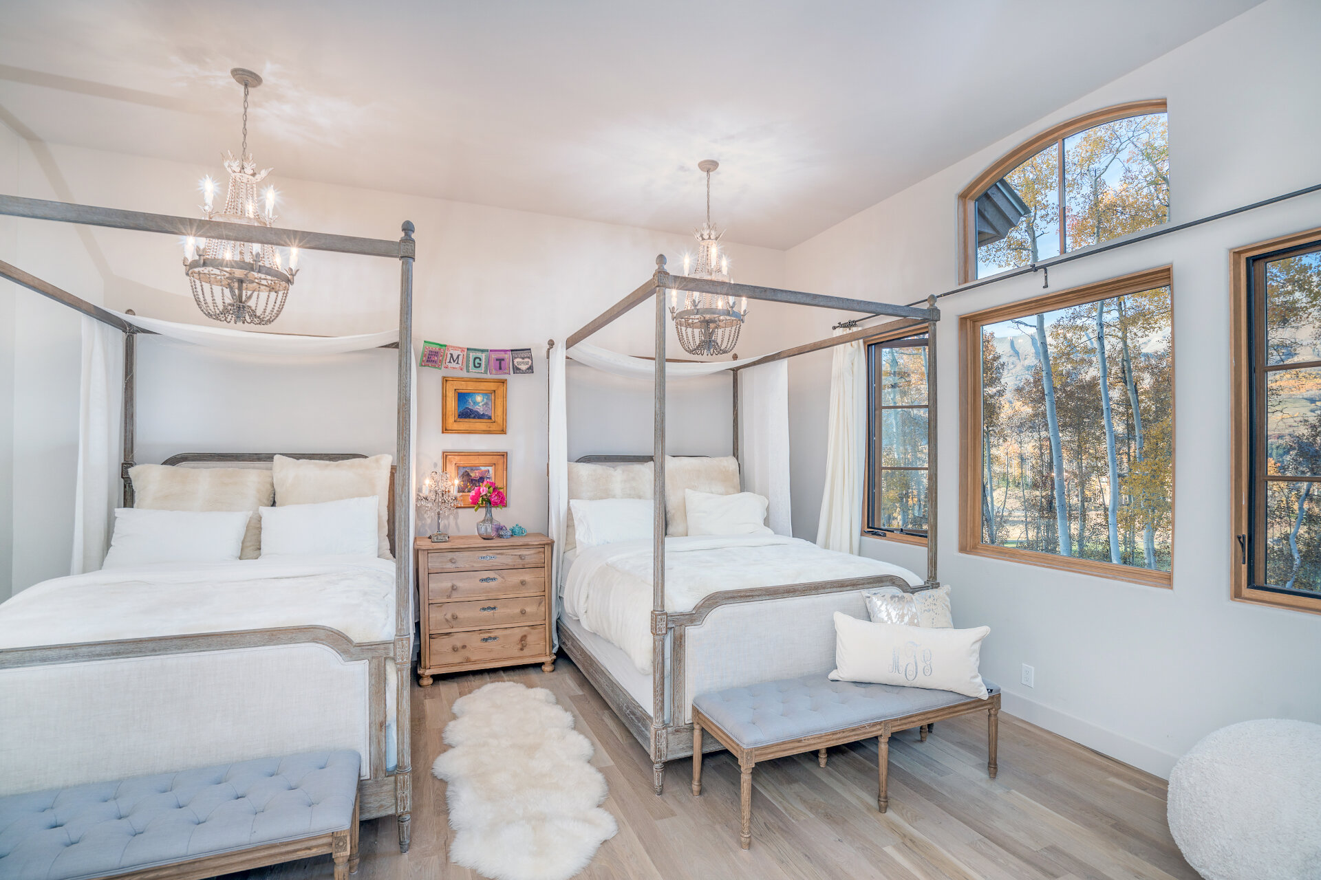 Russell Home - Image 12