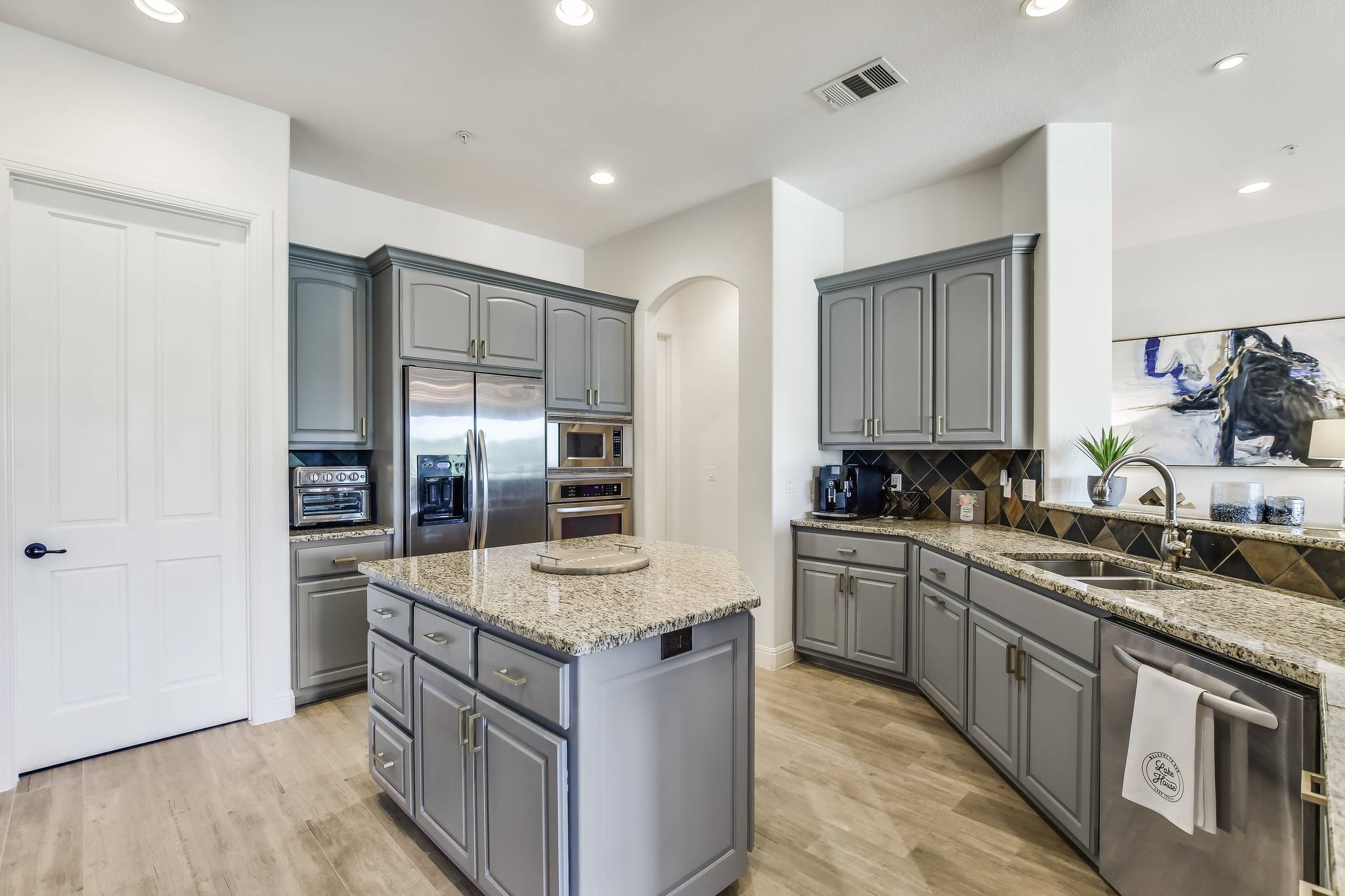 Parker Home - Image 17