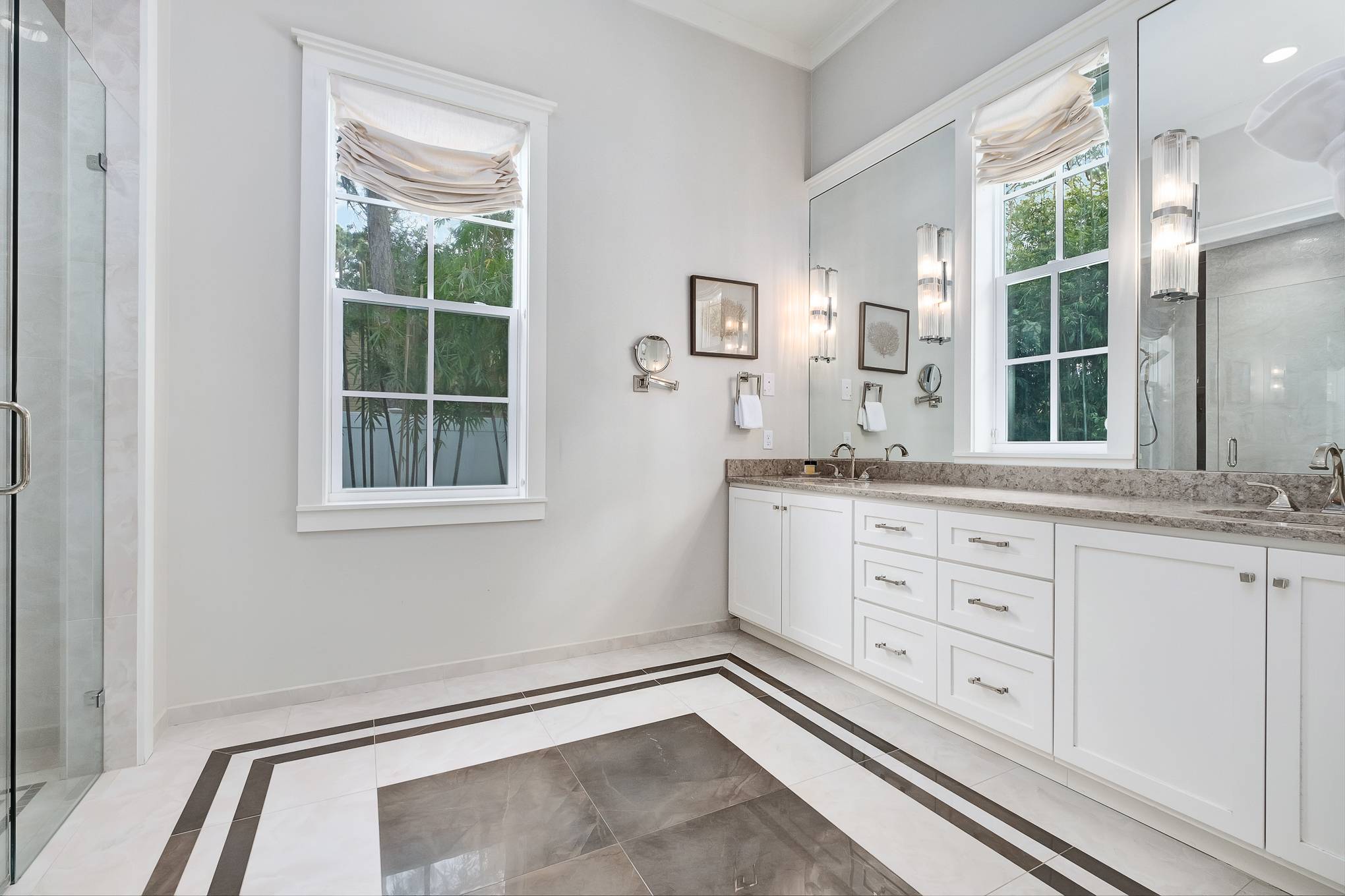 Lakewood House - Image 20