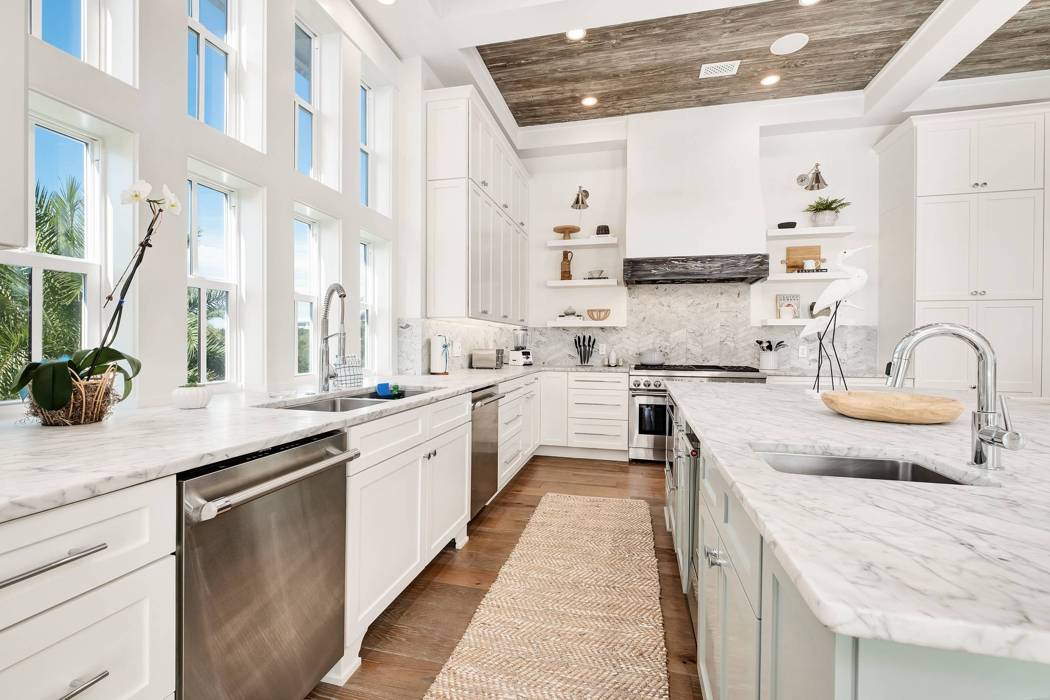 White Marlin Manor - Image 6