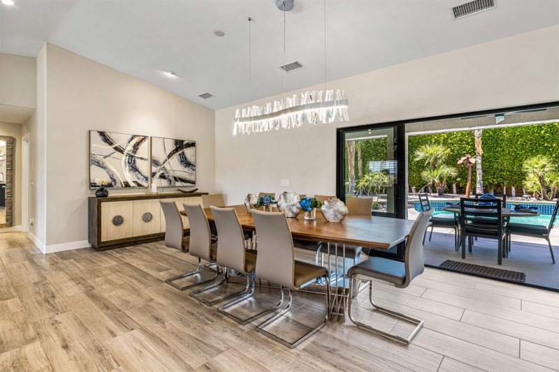 Cove House - Image 17