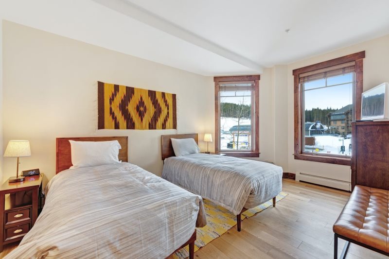 Mariposa Home - Image 11