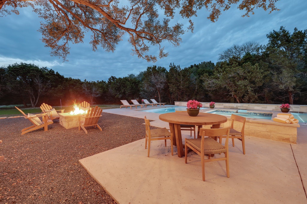 Hideaway Manor - Image 50