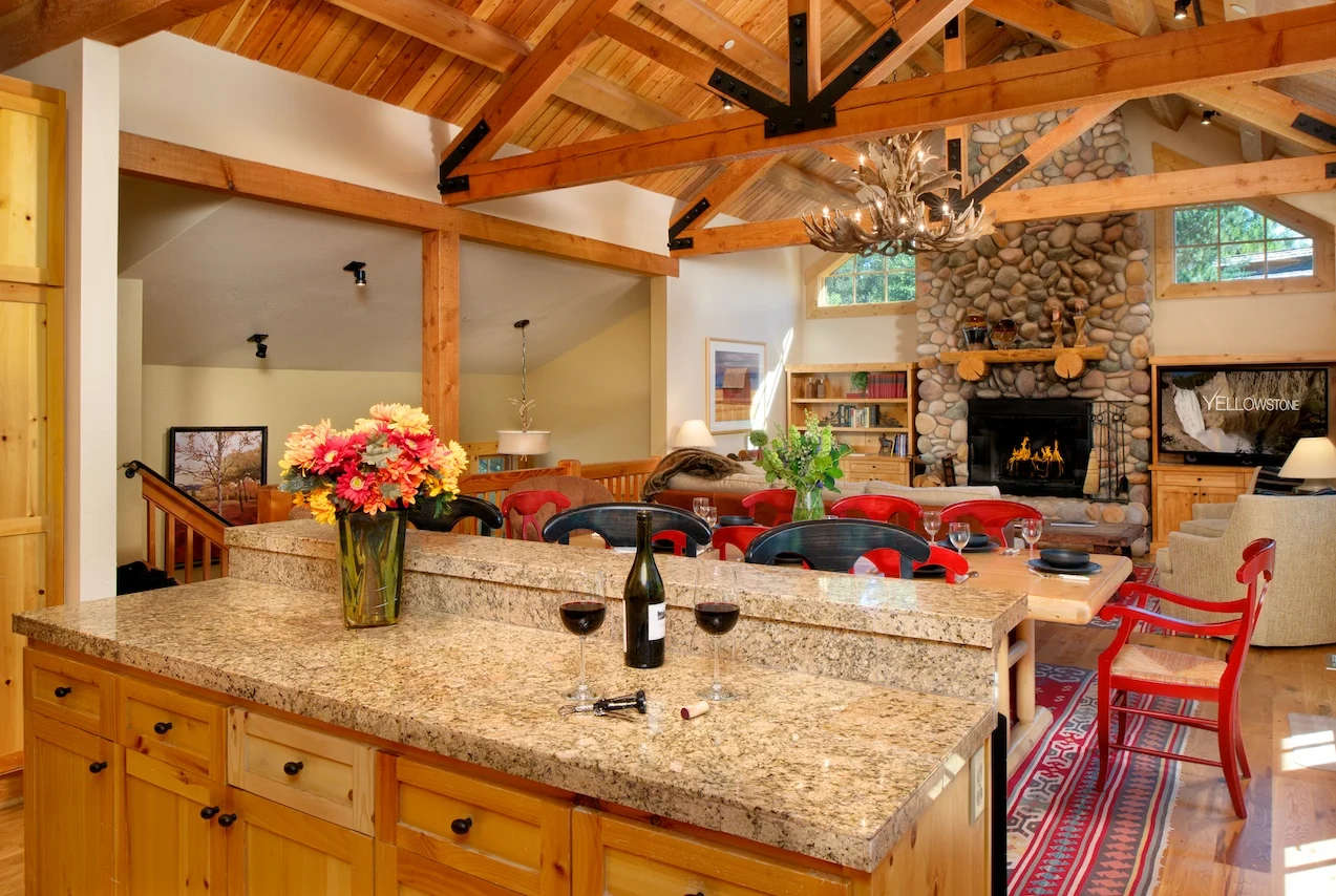 Yellow Rail House - Image 4