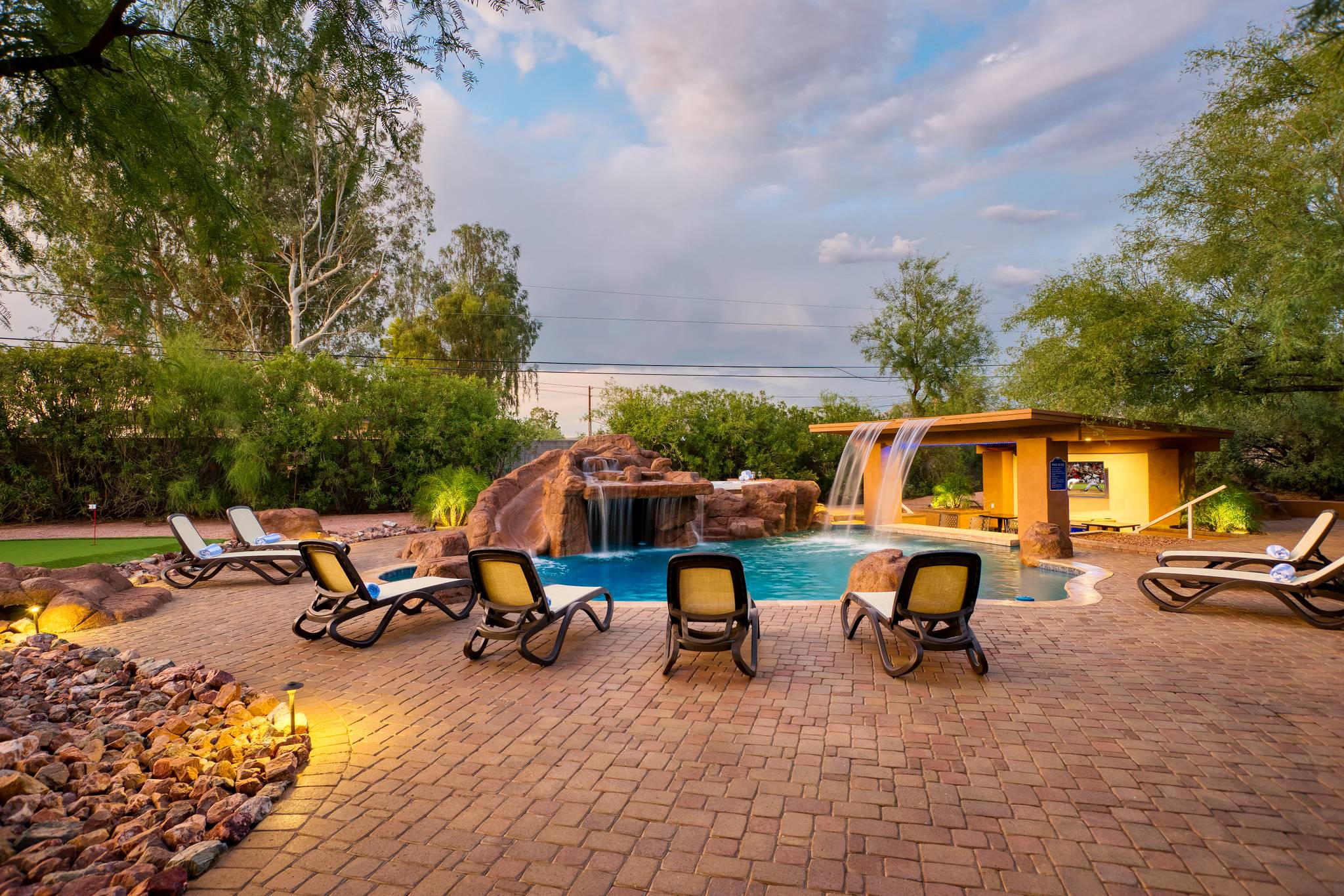 Gary Manor - Image 41